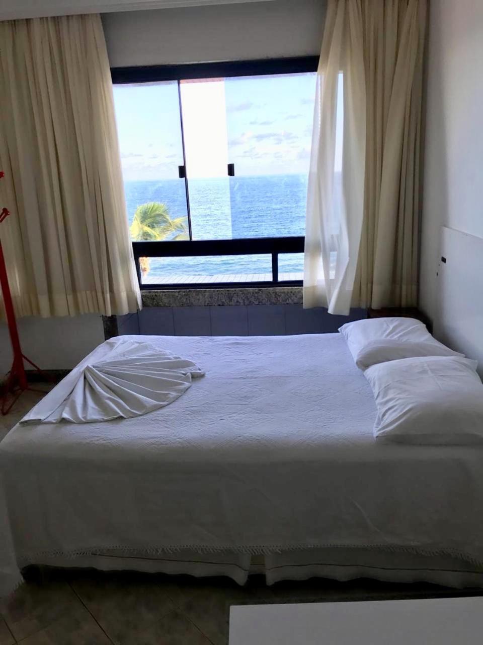 Aparthotel Flat Na Barra Salvador da Bahia Exterior foto